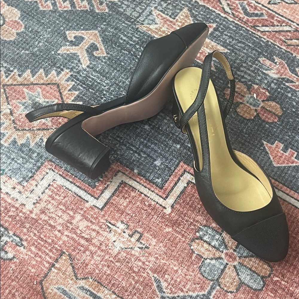 Elegant Black Slingback Heels - Picture 3 of 8